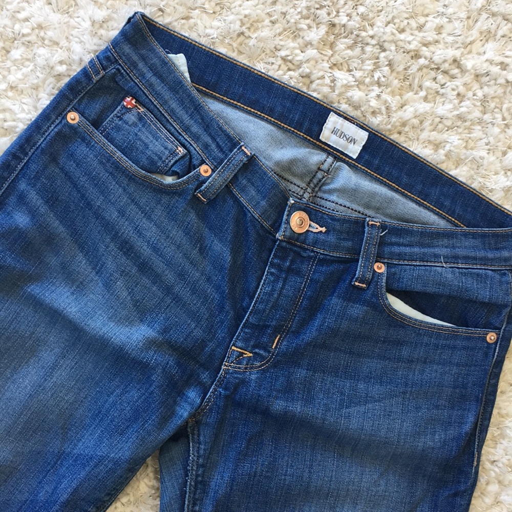 HUDSON Skinny Jeans - long length! Medium washed!